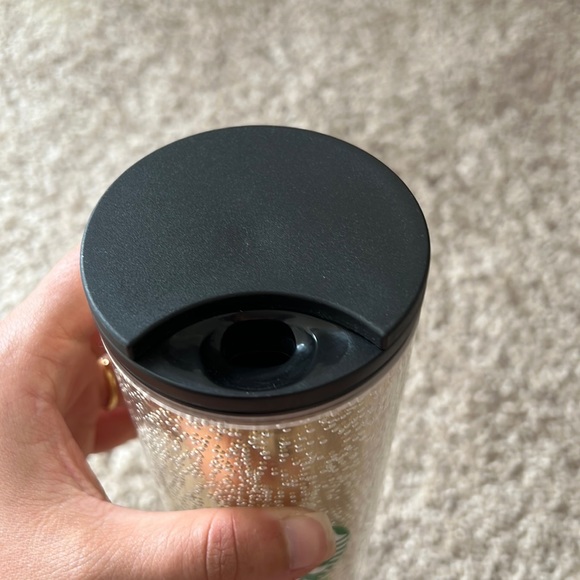 2020 Holiday Starbucks cup! ⭐️ - Picture 4 of 5